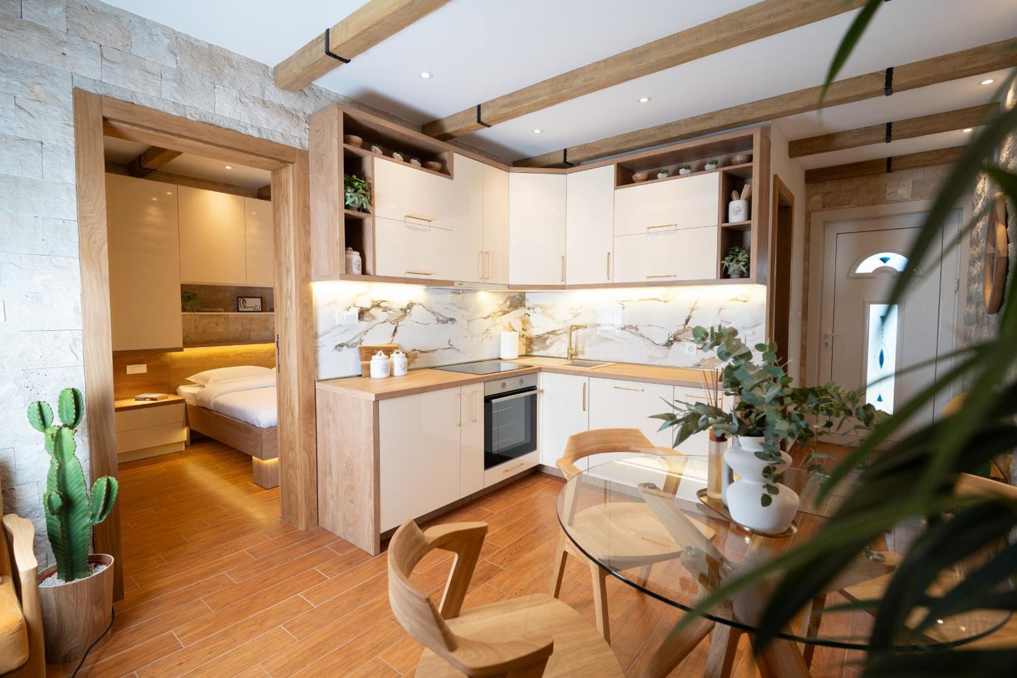 42° North Apartments Tivat Exterior foto